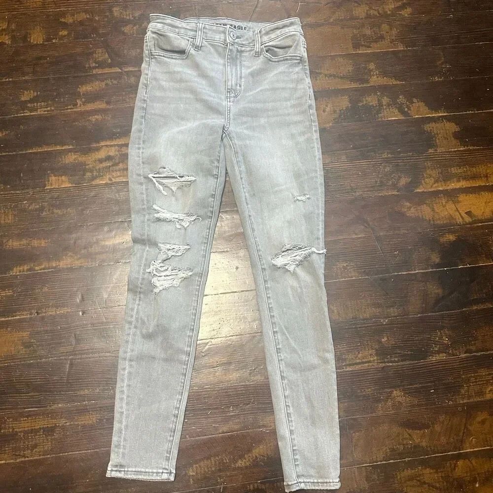 American Eagle washed gray size 2 short destroyed jeggings
